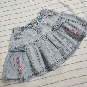 Jean skirt with embroidered roses size 6